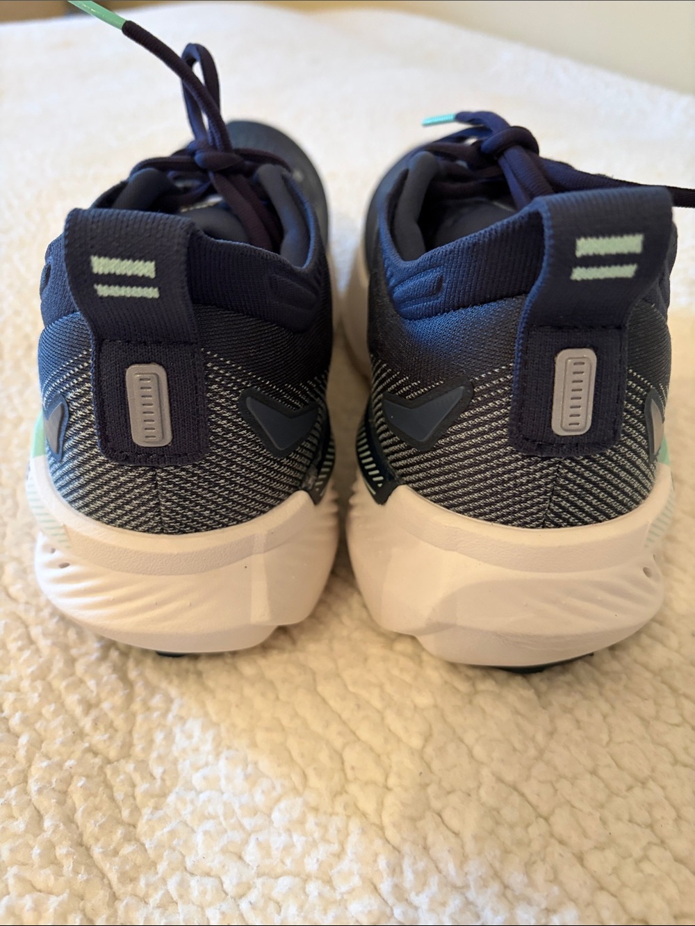 Brooks Glycerin 23 GTS New without tags - Picture 3 of 8